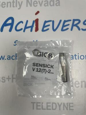 SICK VT12T-2P430 cylindrical photoelectric sensor