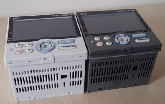 UT55A-001-10-00 YOKOGAWA کنترل کننده شاخص دیجیتال منبع برق 100-240 ولت AC
