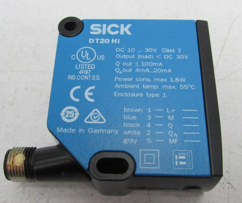 سنسورهای فاصله لیزری SICK DT20 Hi DT20-P244B 24.3 mm x 72.4 mm x 54.1 mm
