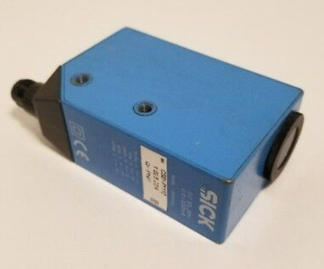 SICK CS81-P1112 سنسورهای رنگی CS8 کانکتور مرد M12 5-Pin 30.4 mm x 80 mm x 53 mm