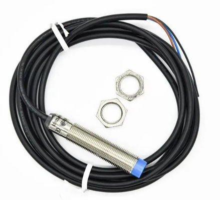 SICK IME12-04BPSZW2K سنسورهای نزدیکی محرک ولتاژ تغذیه IME 10 V DC-30 V DC
