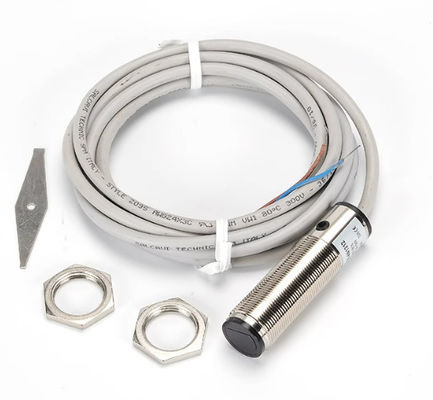 SICK VTF18-4N1212 سنسورهای فوتو الکتریکی استوانه ای 18 میلیمتر × 18 میلیمتر × 63.6 میلیمتر