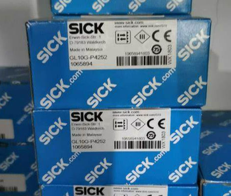 SICK GL10G-P4252 سنسورهای فوتو الکتریکی G10 20 mm x 50 mm x 39 mm