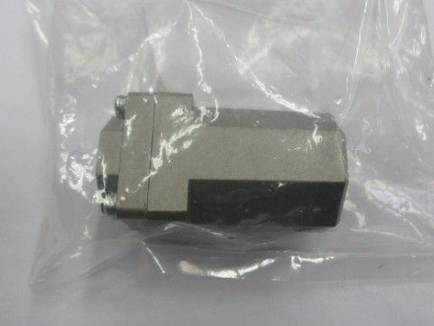 SMC AK4000-04 AK کنترل شیر دمای محیط و مایع  5 تا 60°C بدون یخ