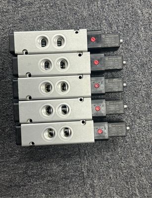 Norgren V60... V63 سری V62C513A-A218J ولول سولینوئید خلبان با ولتاژ کار 10-30 VDC و 8 ورودی دیجیتال