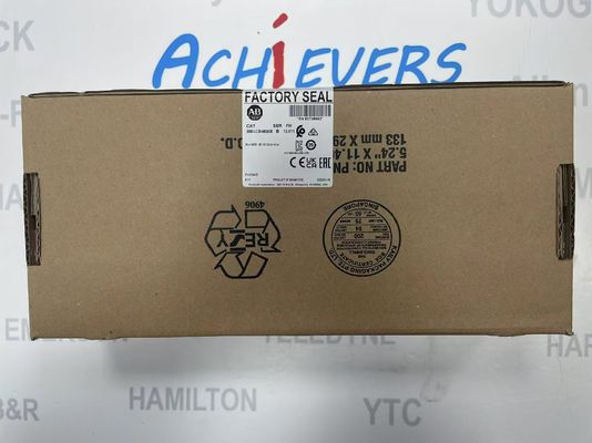 کنترل‌کننده برنامه‌پذیر Allen-Bradley 2080-LC30-48QWB رده ولتاژ 120/240 ولت AC