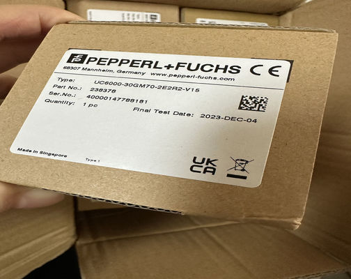 سنسور فوق صوتی P&F UC6000-30GM70-2E2R2-V15