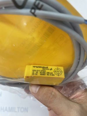 حسگر محرک Turck BI5U-Q12-AP6X2