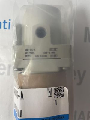 SMC AR30-02G-A تنظیم کننده هوا ماژولار پوشش پلاستیکی و صفحه نمایش LED