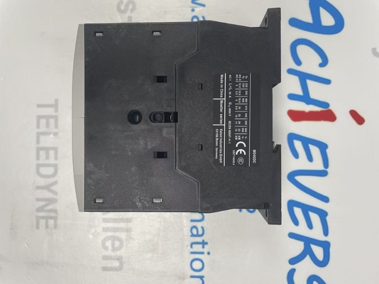 تماسگر IEC Eaton DIL M40C XT