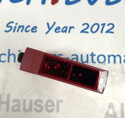 Leuze HT46CI4P-M12 high-precision background suppression photoelectric sensor from Leuz