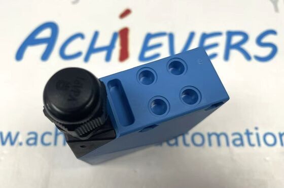 سنسور فوتوالکتریک جمع و جور با عملکرد بالا SICK WT34-V210