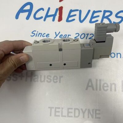 SMC SY9120-5YD-02F-Q دریچه سولینوئید 5 پورت با کارایی بالا برای اتوماسیون پنوماتیک