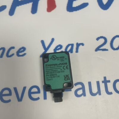 سنسور تشخیص مستقیم اولتراسونیک  UB100-F77-E2-V31