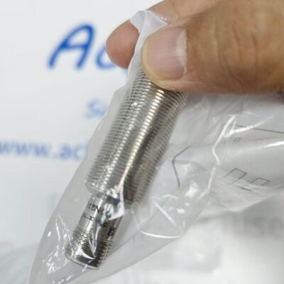 Wenglor I18N003 Flush Mount Inductive Proximity Sensor