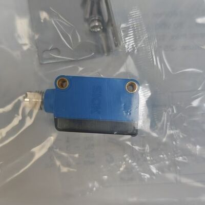 سنسور فوتوالکتریک با سرکوب پس‌زمینه مینیاتوری SICK GTB6-P4211