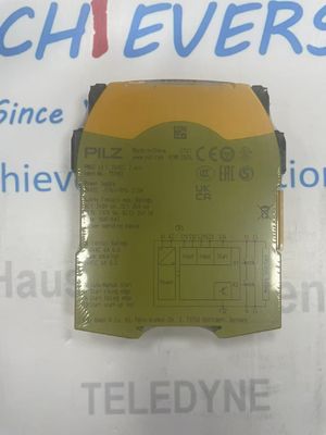 رله ایمنی Pilz 751103 نوع PNOZ s3 C 24VDC 2 n/o عملکرد گیرنده 3 نقطه ای